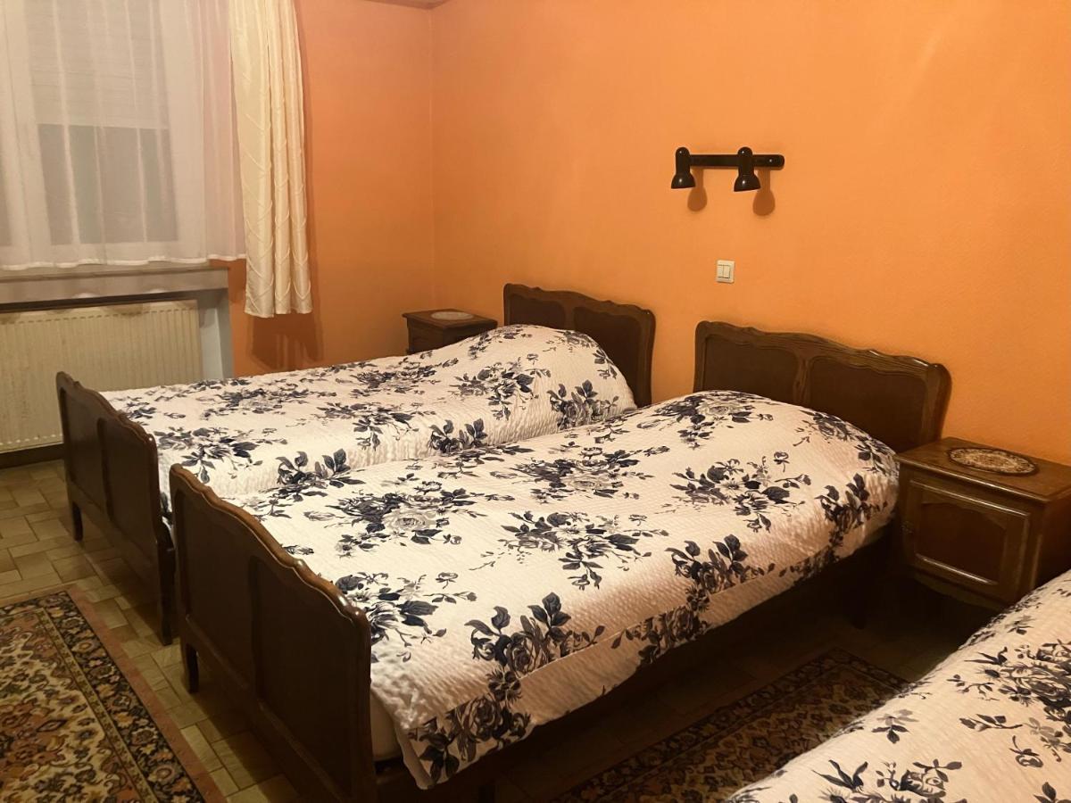 Hotel Direndall Kopstal Екстериор снимка